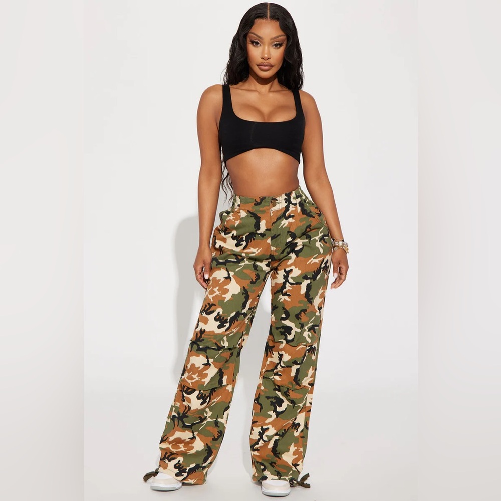 Camo Cargo Pant 🤎